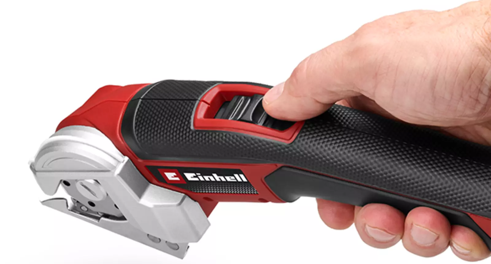 Резак Einhell TE-UC 18/6 Li - Solo в руке; виден фиксатор кнопки для непрерывной работы.